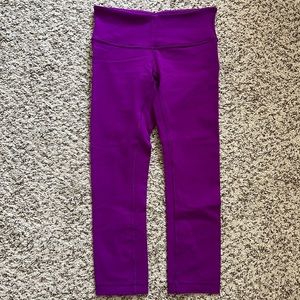 Lululemon athletica, crop pants size 4